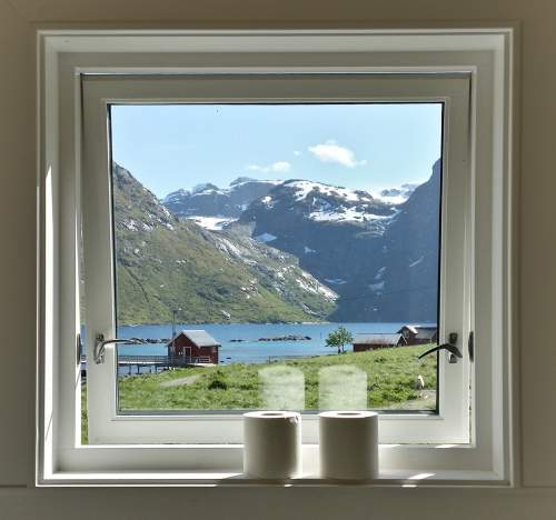 Was sind falsche Freunde im Bereich der Sprachwissenschaft? Auf dem Foto ist eine norwegische Landschaft zu sehen.